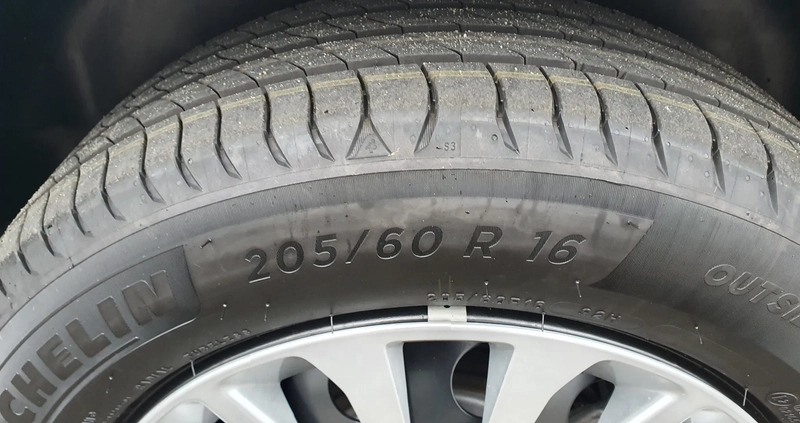 Toyota Proace City Verso cena 124900 przebieg: 20, rok produkcji 2022 z Pińczów małe 326